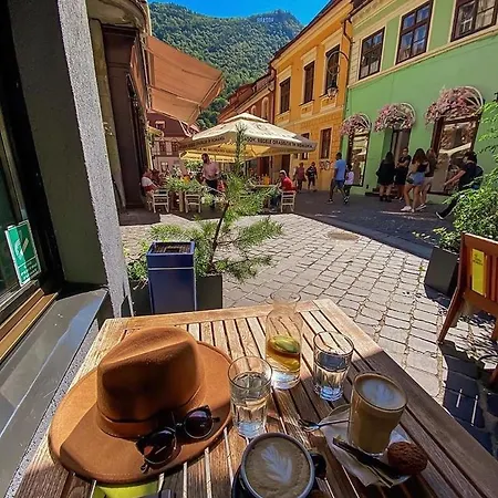 Central Studio בראשוב